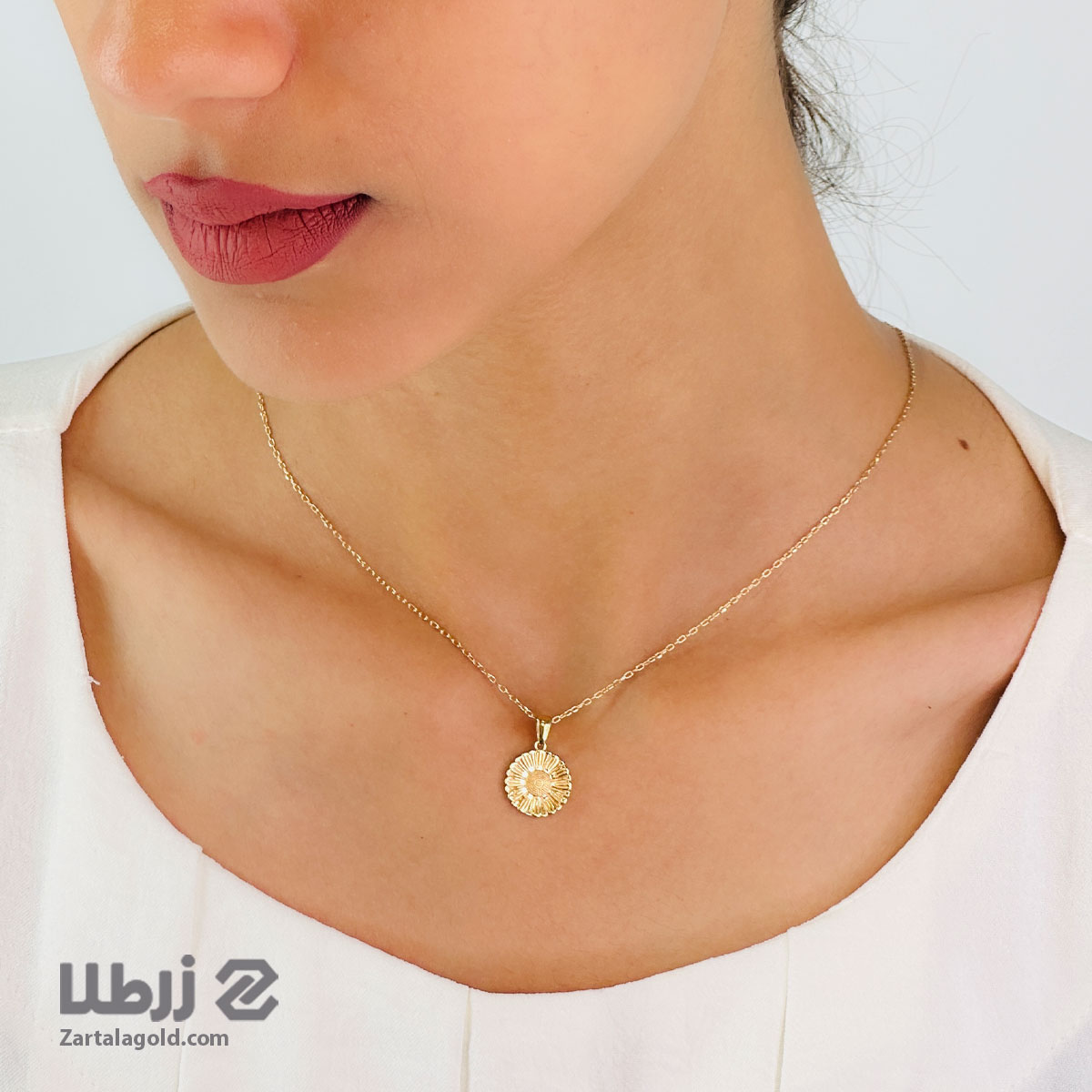 گردنبند طلا طرح گل بابونه کد N18640 گردنبند طلا طرح گل بابونه کد N18640