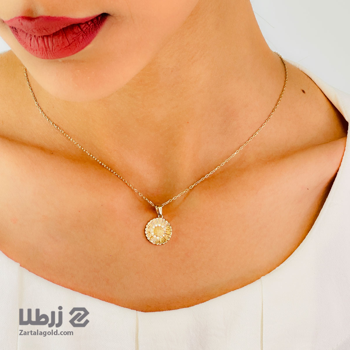 گردنبند طلا طرح گل بابونه کد N18640 گردنبند طلا طرح گل بابونه کد N18640