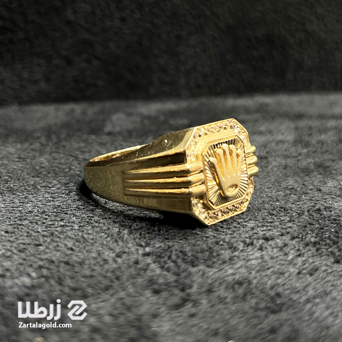 انگشتر مردانه طلا طرح تاج دور نگین انگشتر مردانه طلا طرح تاج دور نگین