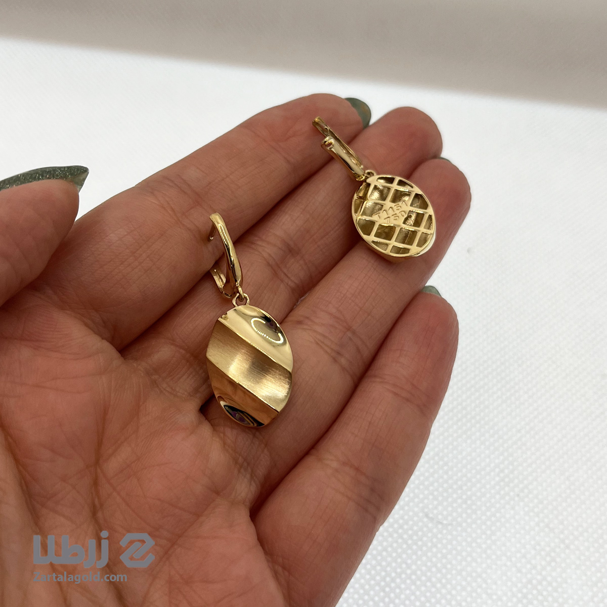 نیم ست طلا طرح بیضی موجدار نیم ست طلا طرح بیضی موجدار